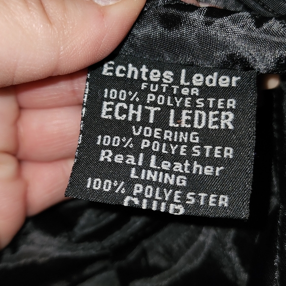 Xelement Women’s Black with Silver Multi Vented Leather Motorcycle Jacket - Picture 15 of 16